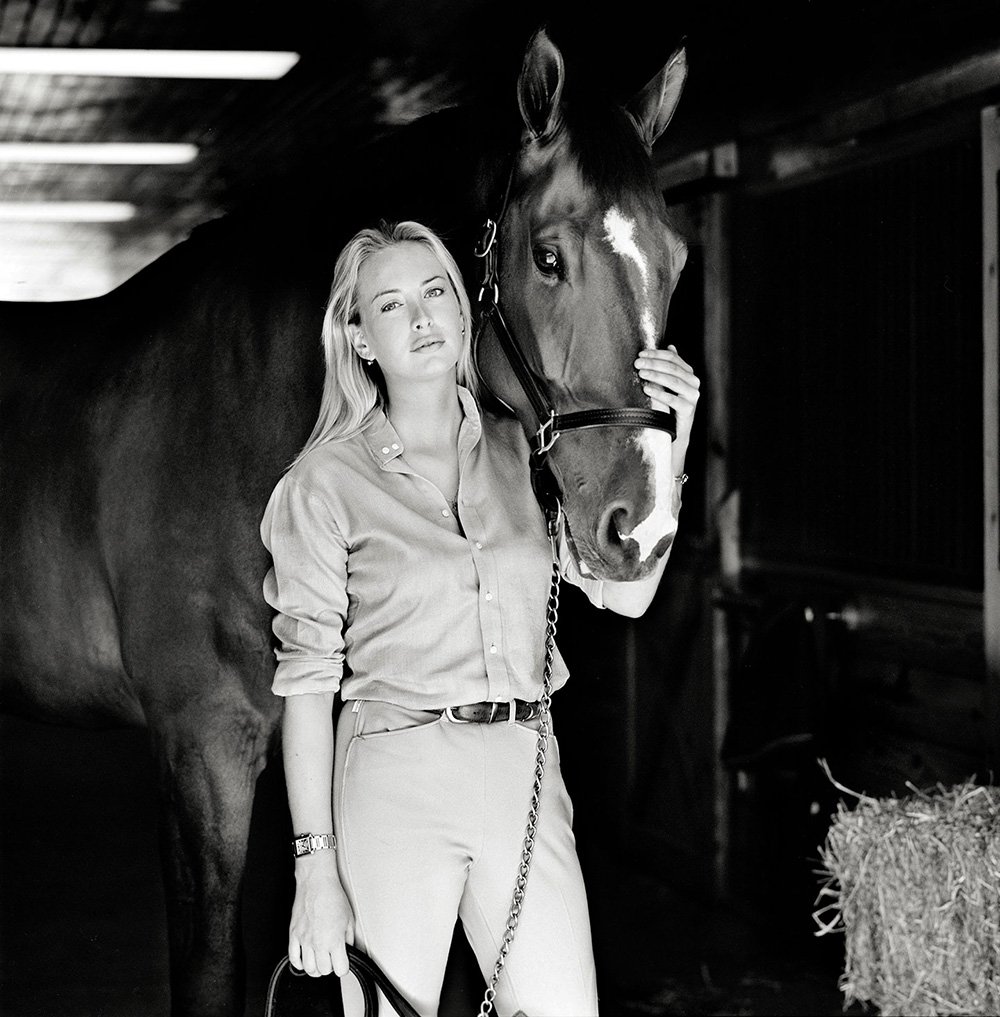 GALLIANI-COLLECTIONI-Jennifer-Huidecopper-Equestrian-Portrait- B&W 1000x1017